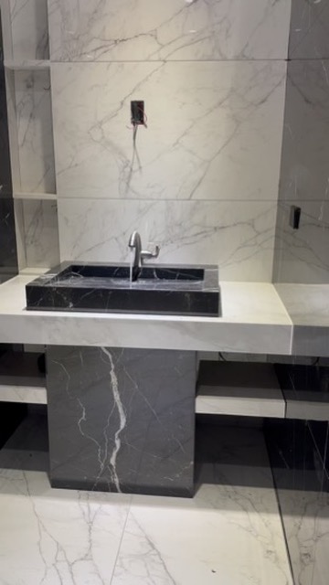 Acabados de baño en proceso